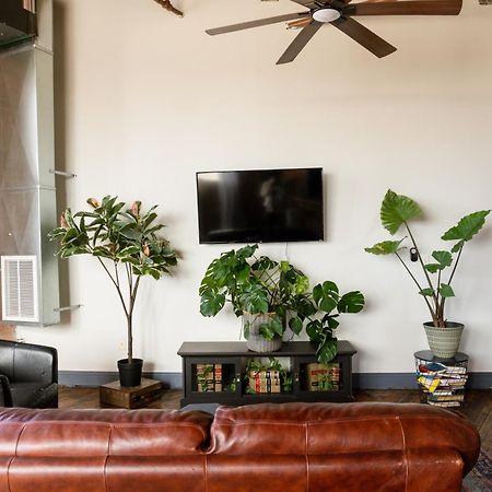420 Friendly Canada Bridge View Loft Downtown Free Parking Détroit Extérieur photo