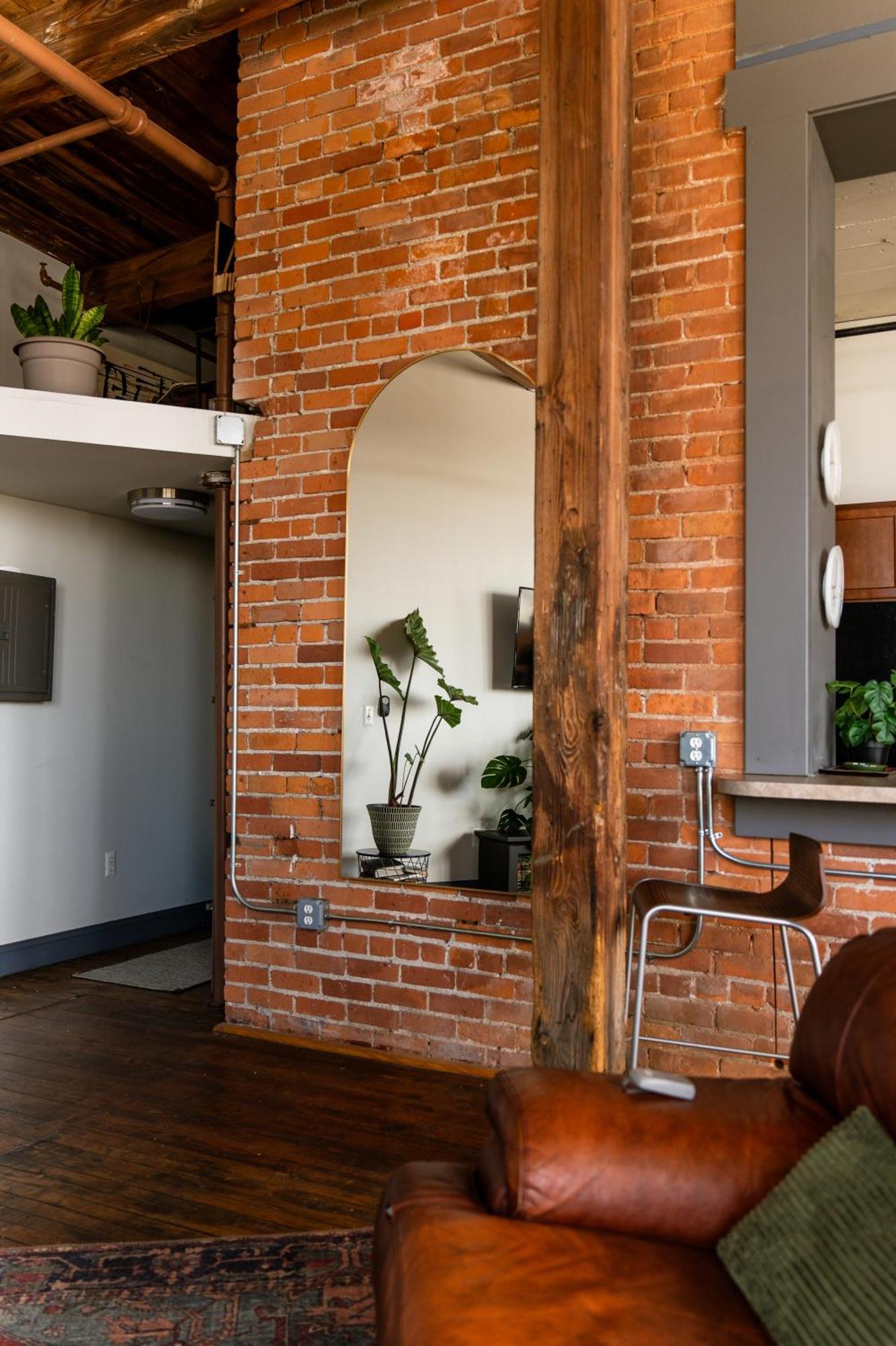 420 Friendly Canada Bridge View Loft Downtown Free Parking Détroit Extérieur photo